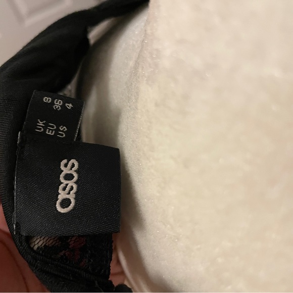 ASOS lace bodycon black dress - Picture 4 of 4